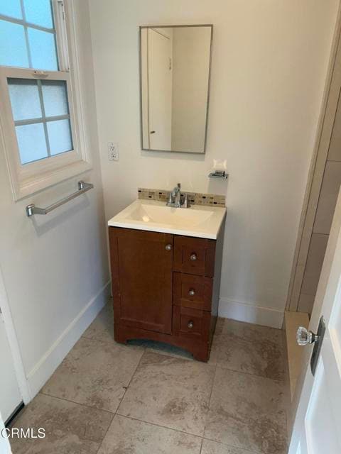 Building Photo - 1445 E Woodbury Rd