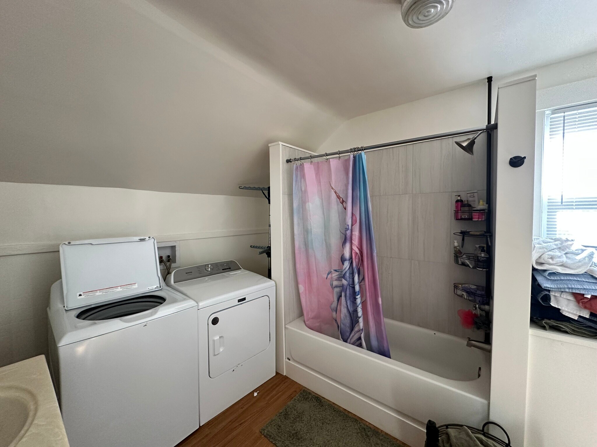 Building Photo - 537 S Water St