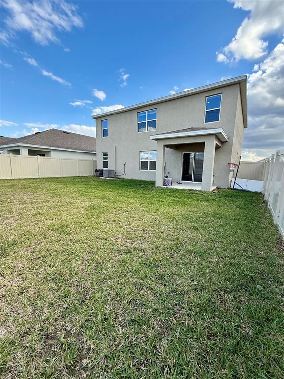 Building Photo - 18011 Canopy Pl