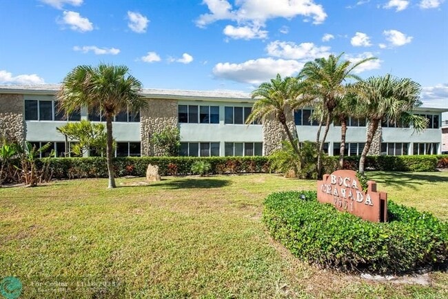 Building Photo - 2561 S Ocean Blvd