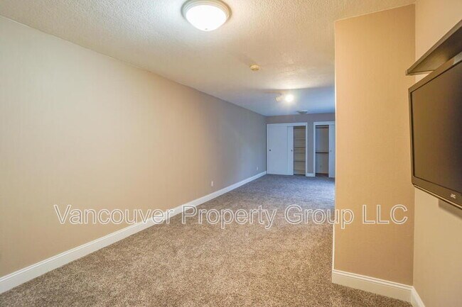 Building Photo - 3407 SE 172nd Ave