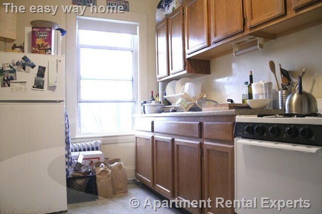 Building Photo - 155 Summer St