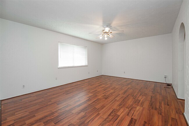 Building Photo - 3803 Cypressdale Dr