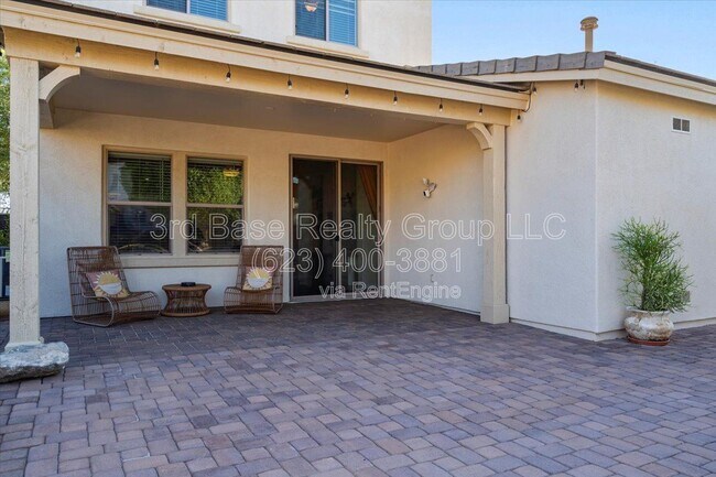 Building Photo - 21072 W Maiden Ln