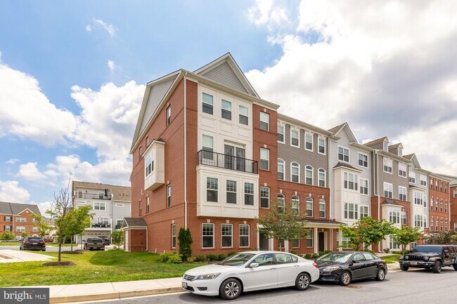 Building Photo - 7916a Potter Pl