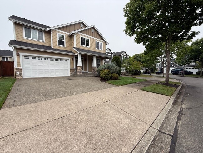 Building Photo - 7704 McKinley Loop NE