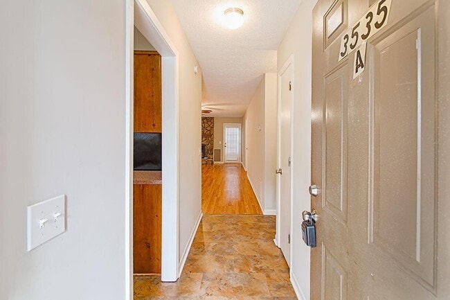 Building Photo - 3535 Miller St