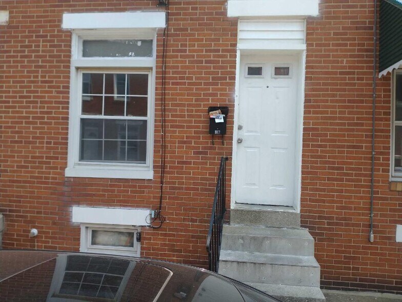 Primary Photo - 917 N Streeper St