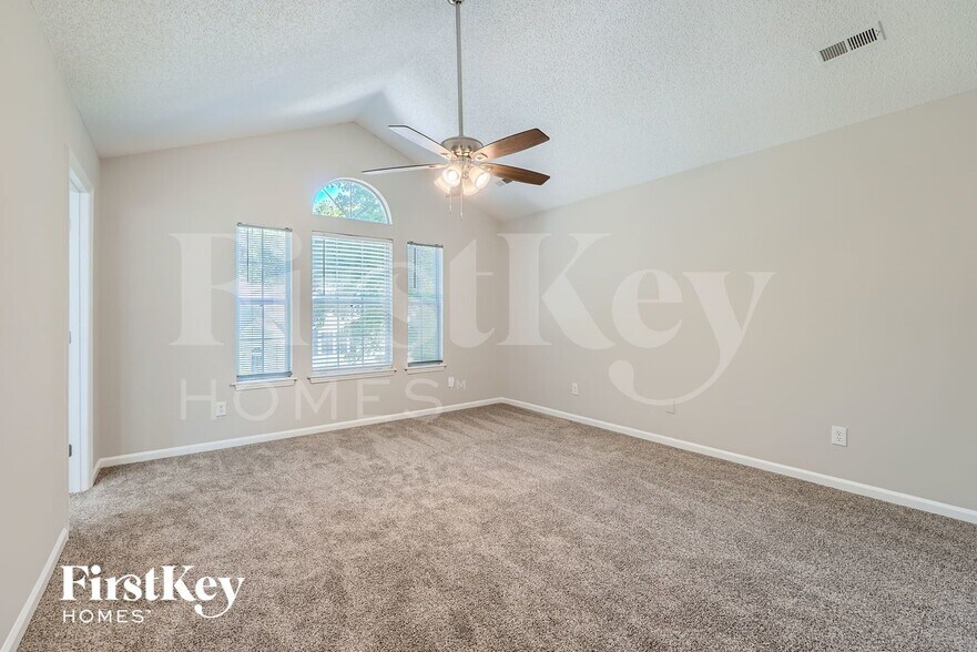 Building Photo - 9838 Stephen Thompson Ln