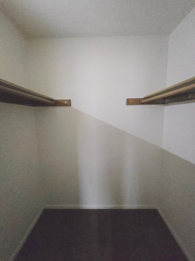 Building Photo - 174 S Kentucky Ave