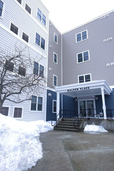 Building Photo - 30 Franklin St