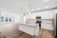 Building Photo - 21731 Dovekie Ter