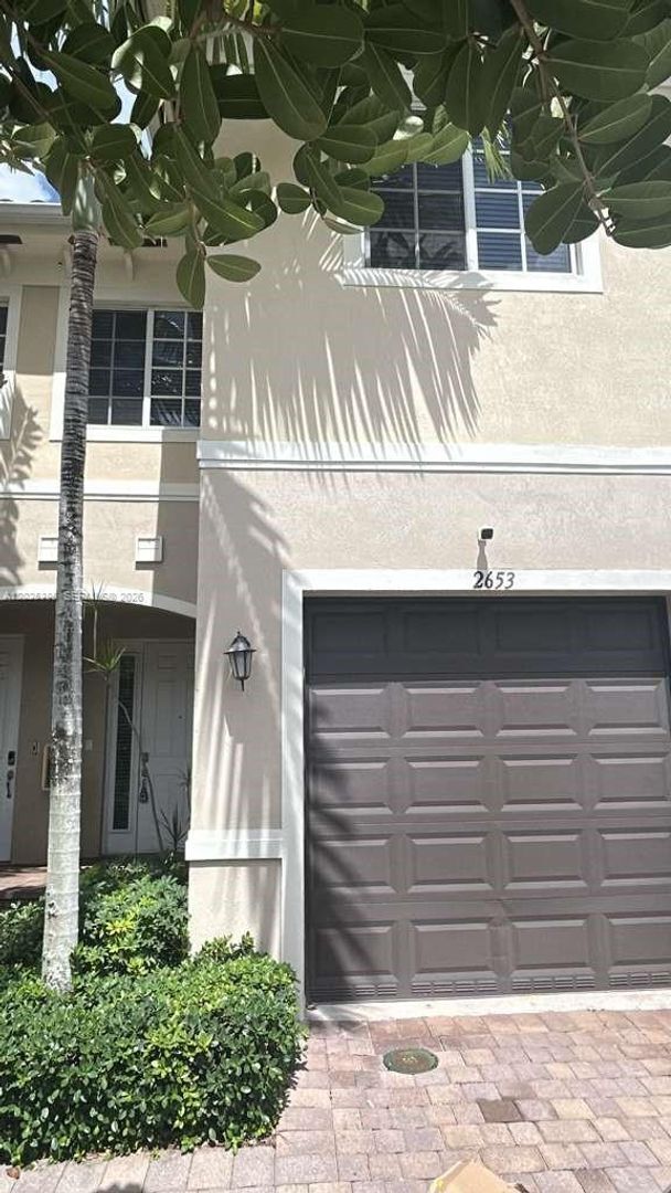 Building Photo - 2675 SW 81st Terrace