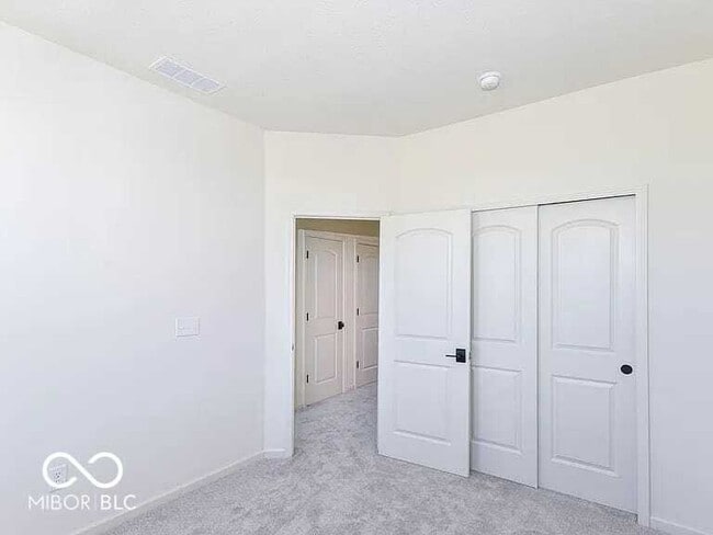 Building Photo - 1740 Blenker Dr