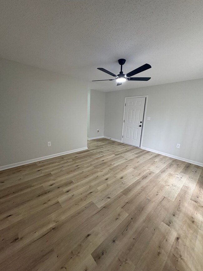 Building Photo - Modern Comfort Meets Peaceful Living – Only $1,575.00/mo! ?