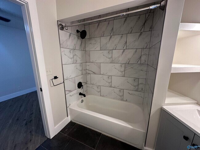 Building Photo - 3801 SW Triana Blvd