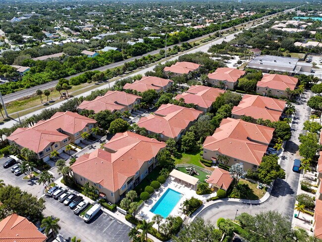 Building Photo - 117 Lighthouse Cir