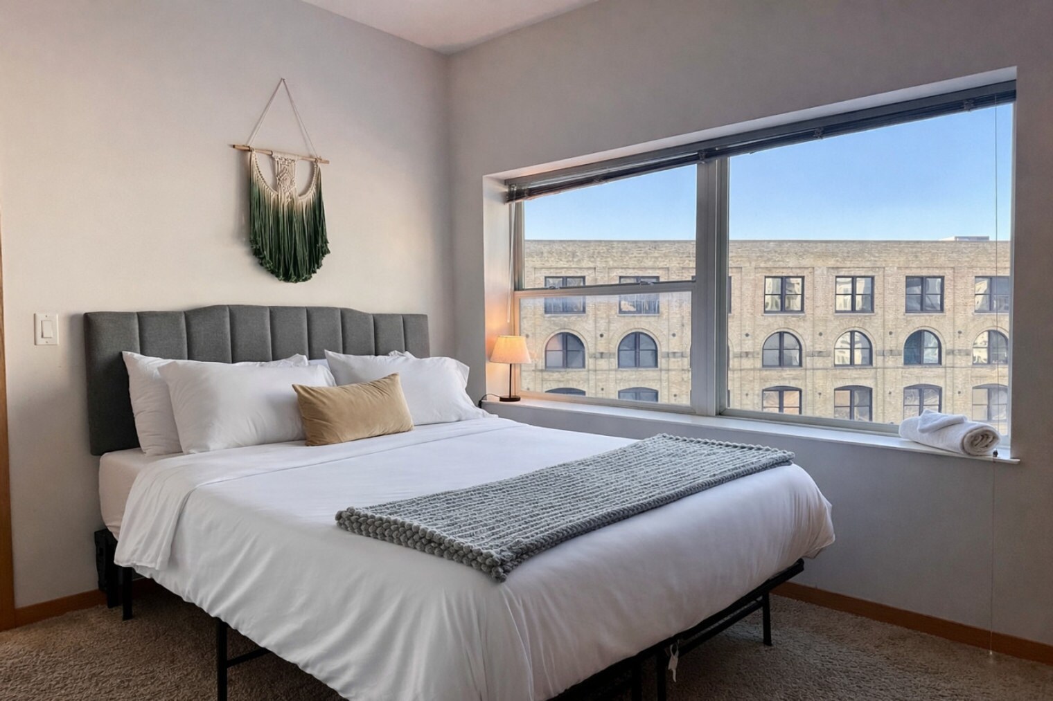 Building Photo - 1640 N Water St