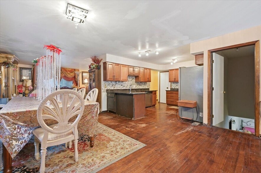 Building Photo - 21428 Lundy Dr