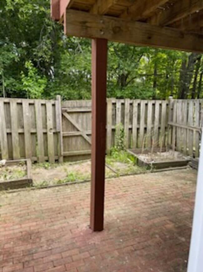 Building Photo - 3422 Belfry Ln