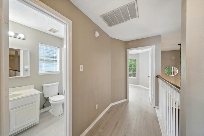 Building Photo - 3119 Waters Way Dr