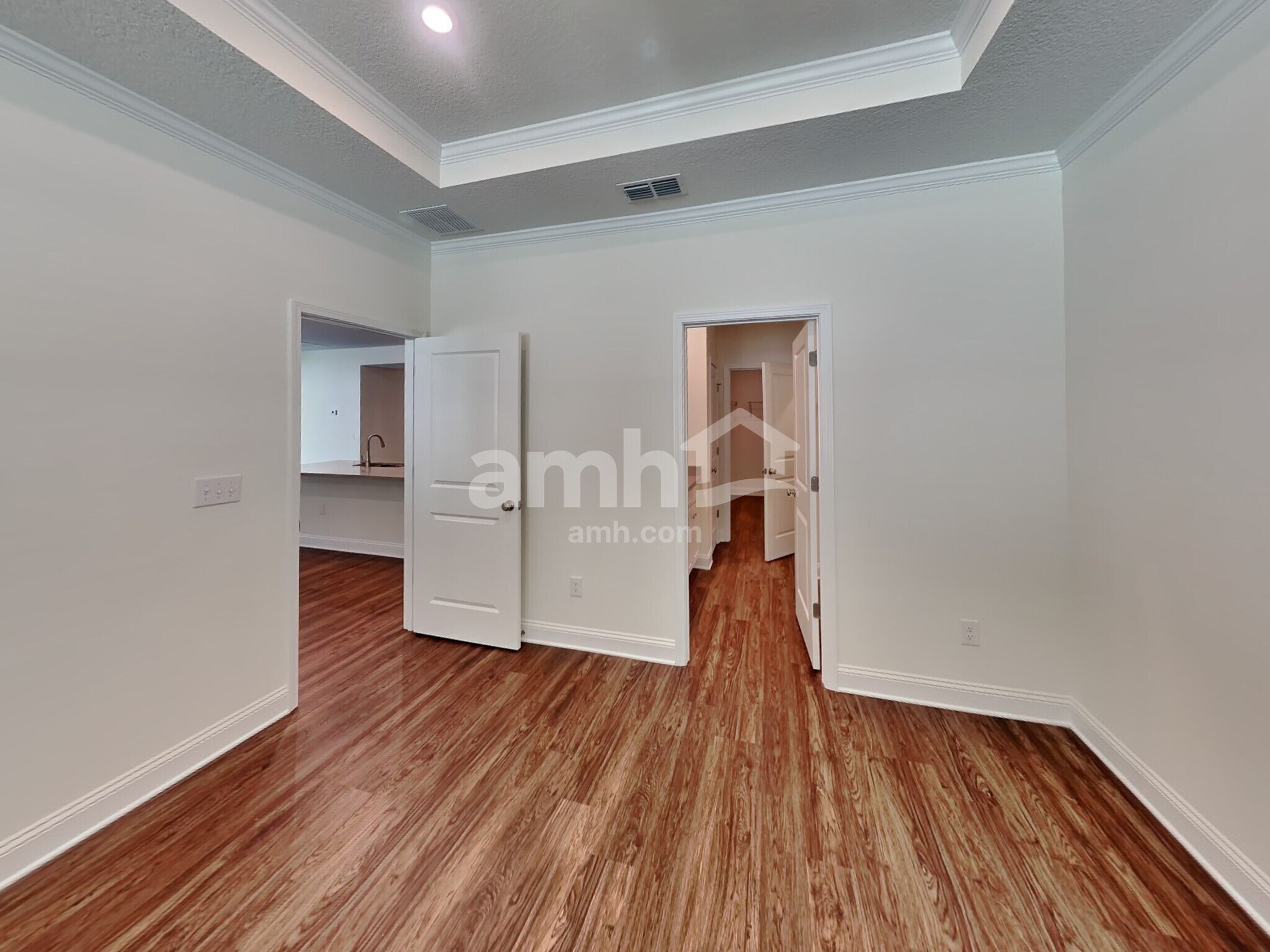 Building Photo - 12622 Forest Ln