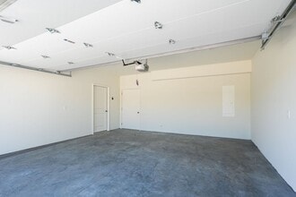 Building Photo - 4919-4921 Silver Mill Dr.