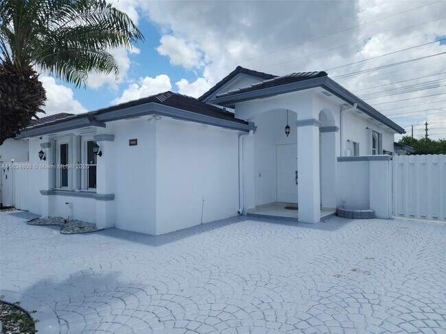 Primary Photo - 986 NW 136th Ct