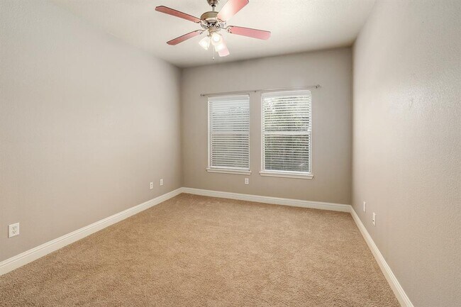 Building Photo - 4803 Pecan Springs Rd