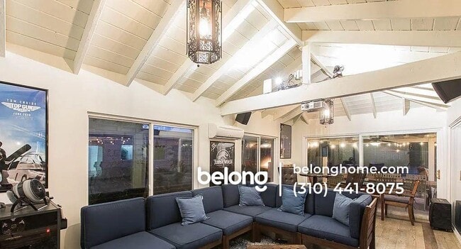 Building Photo - 22243 Craggyview St