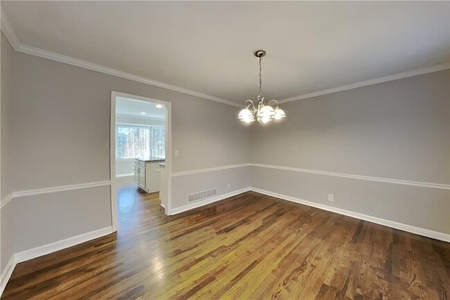 Building Photo - 1059 Rockcrest Dr