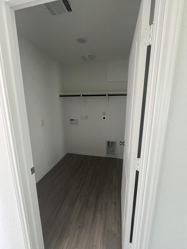 Building Photo - 3729 Wentz Hill Dr