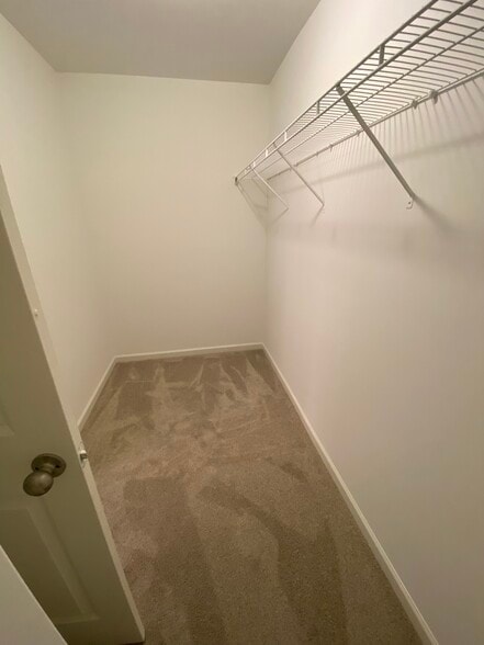 Primary Closet - 2036 East Park Dr