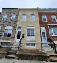 Building Photo - 315 S Clinton St
