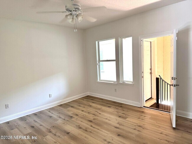 Building Photo - 9902 Windwater Ct