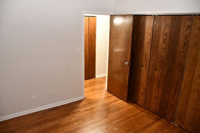 Floorplan - 1040 Hollywood