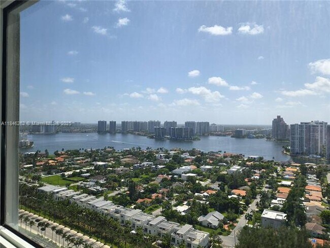 Building Photo - 19111 Collins Ave