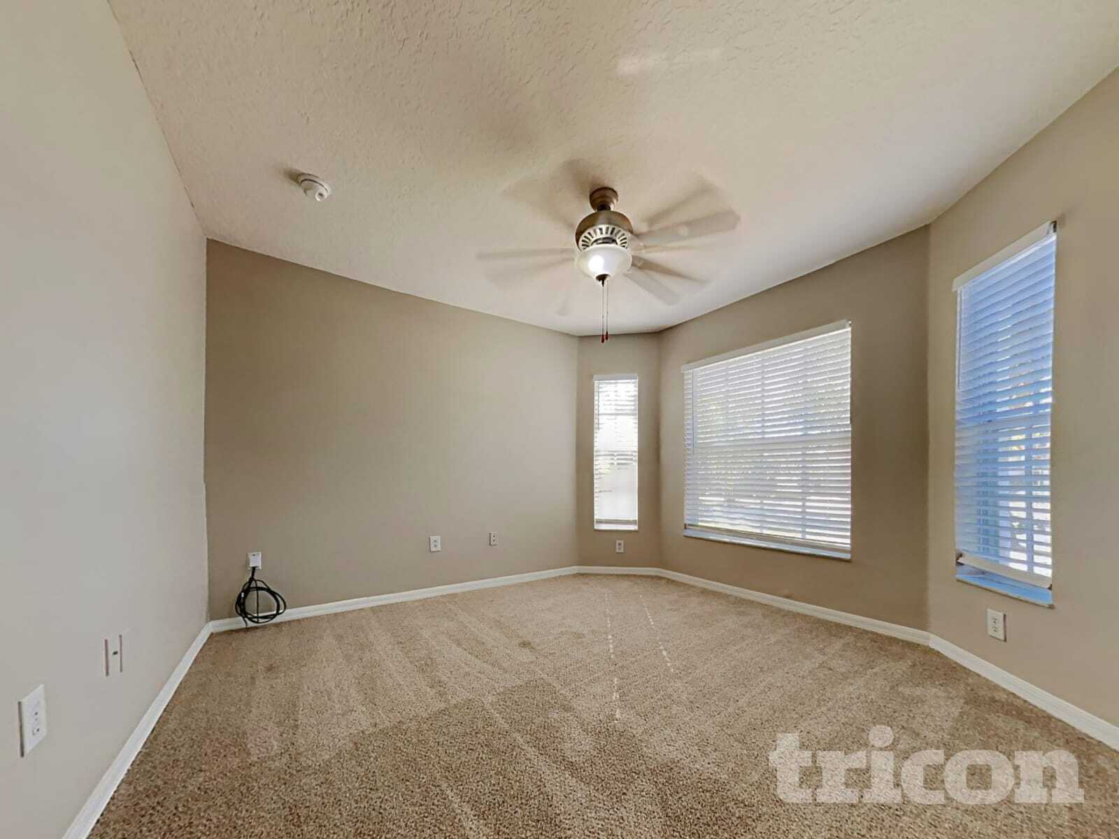 Building Photo - 10041 Creek Bluff Dr