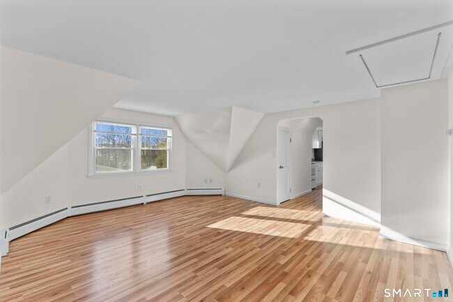 Building Photo - 83 Prospect St