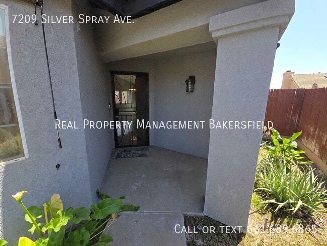Building Photo - 7209 Silver Spray Ave