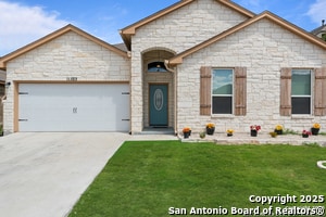 Building Photo - 11323 Begonia rock