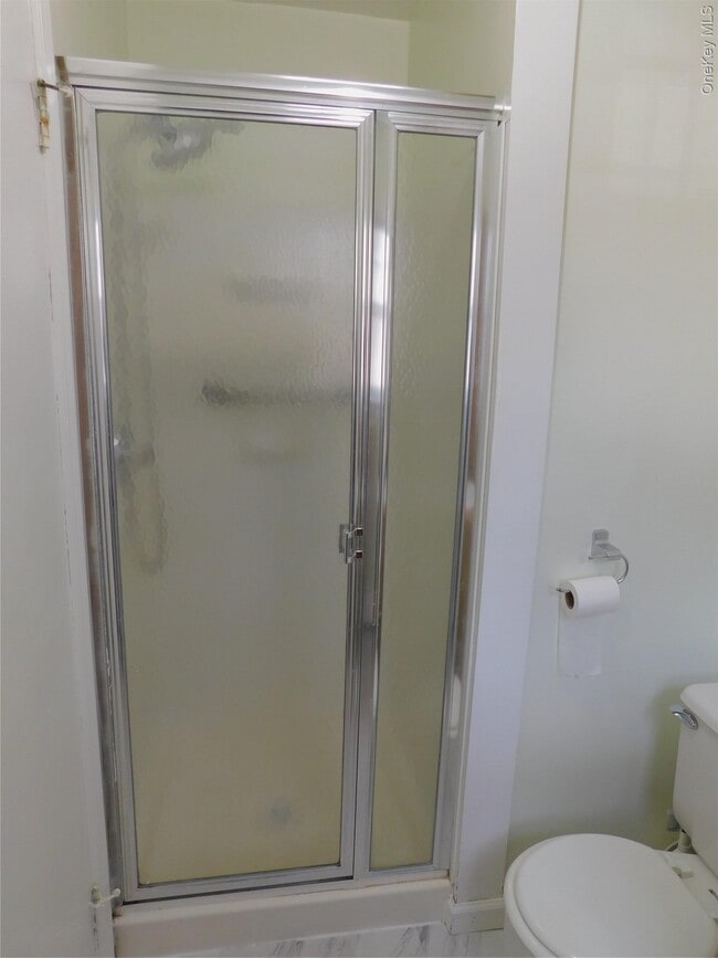 Building Photo - 111 Lakeside Trail