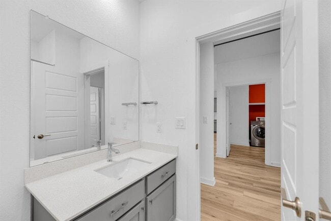 Building Photo - 149 Filifera Ct