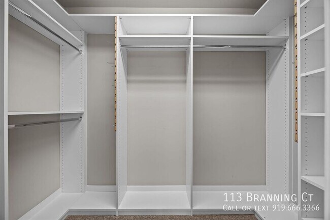 Building Photo - 113 Branning Ct