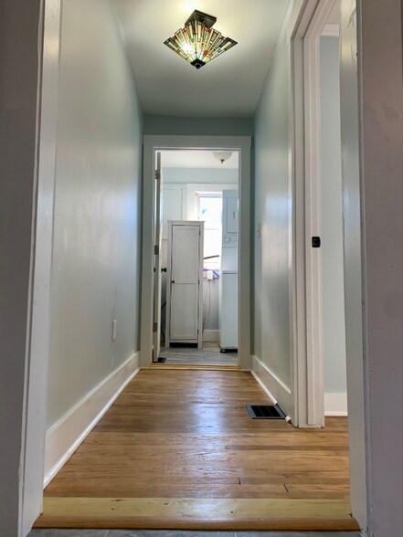 Building Photo - 106 Spring Grove Ave