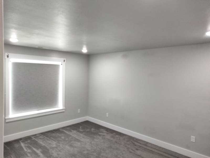 Building Photo - 1809 N 400 W