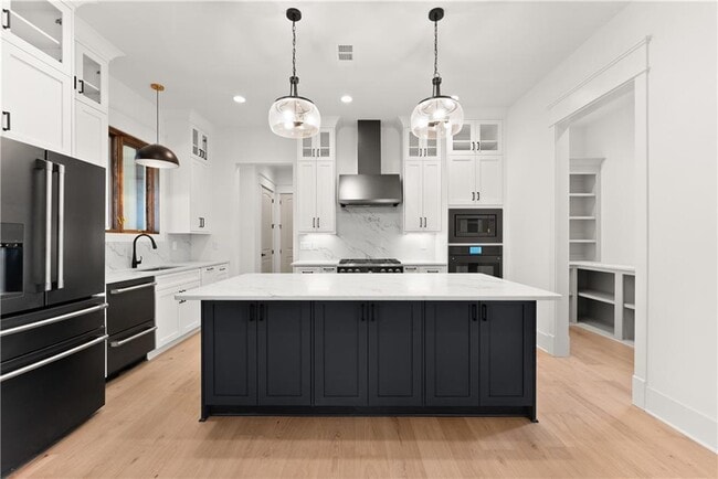 Building Photo - 3255 Tanners Mill Rd