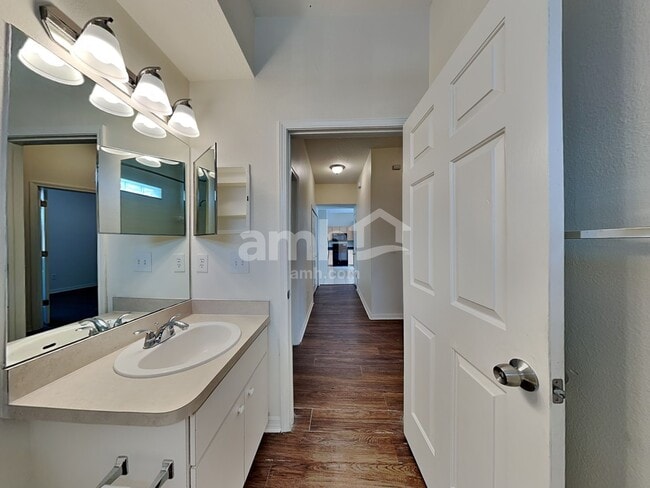 Building Photo - 12723 Bramfield Dr