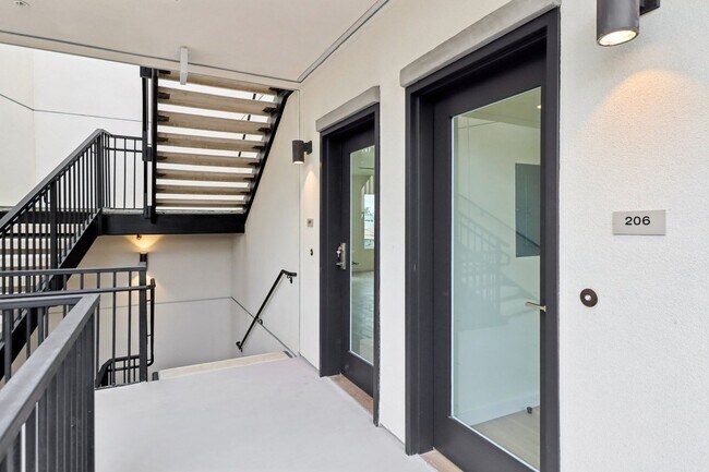 Building Photo - 4456 30th Street - North Parks Elevated Spanish Style Community