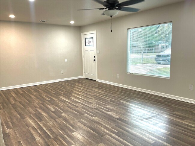 Building Photo - 8710 Caddo Rd